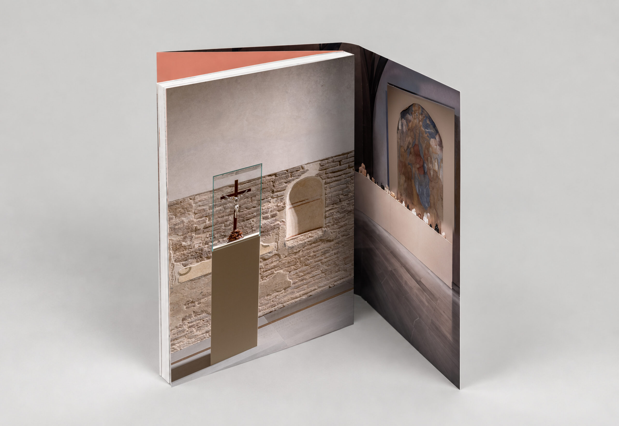 GOLGOTA di Francesco Carone - immagine 4